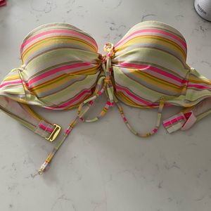 Bathing suit top